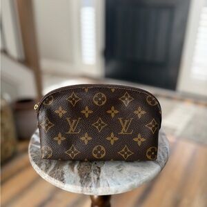 LOUIS VUITTON cosmetic pouch